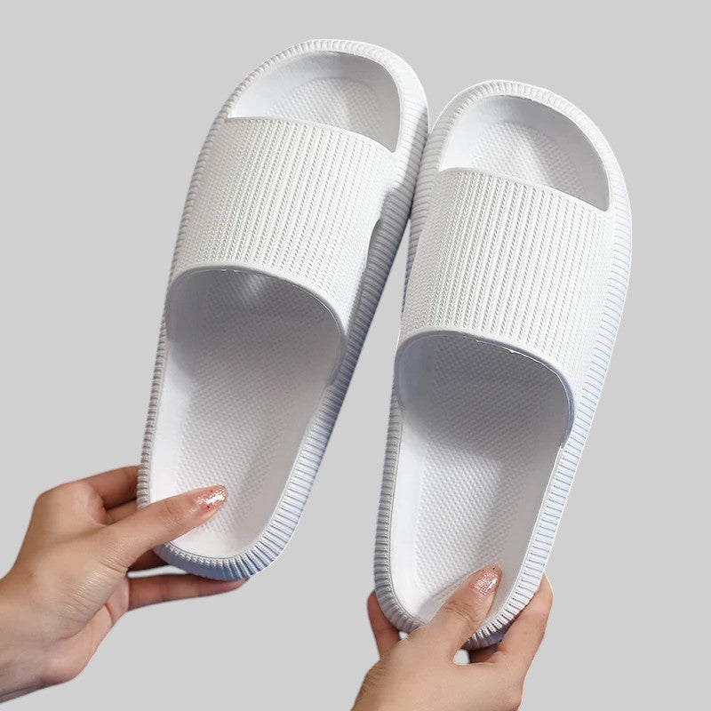 Cloud Ribbed - Comfort Slides - White