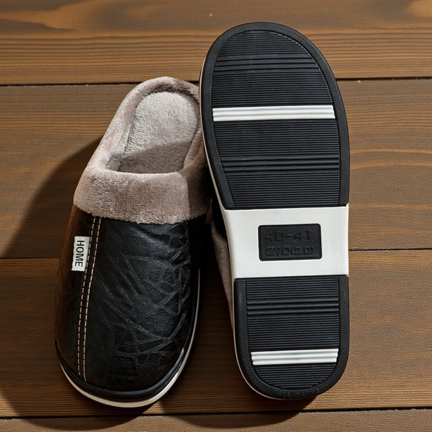 Casual Fleece Lined Slippers - Black