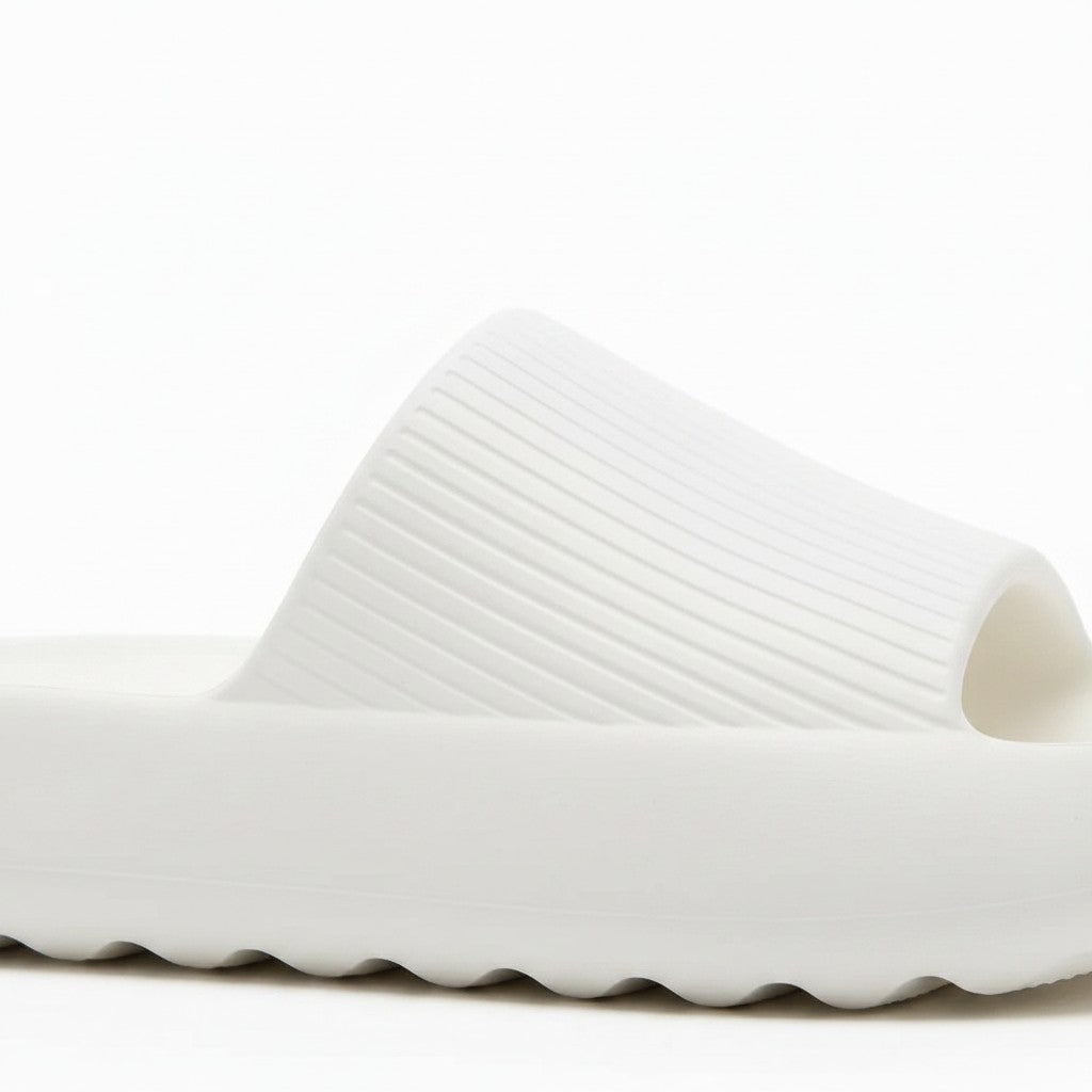 Cloud Comfort Slides – Soft, Lightweight & Supportive